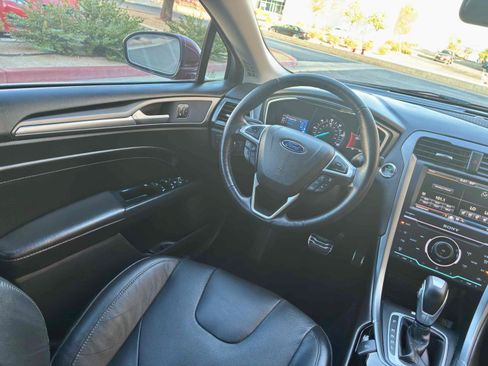 Used 2015 Ford Fusion Energi Titanium w/ Driver Assist Package FWD image 16