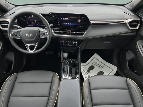 Used 2025 Chevrolet TrailBlazer ACTIV image 11