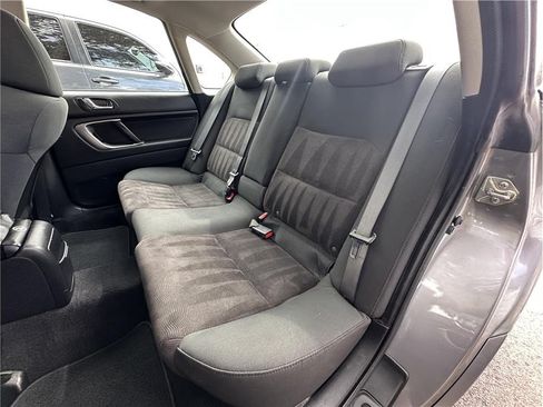 Used 2008 Subaru Legacy 2.5i Special Edition AWD/4WD image 14