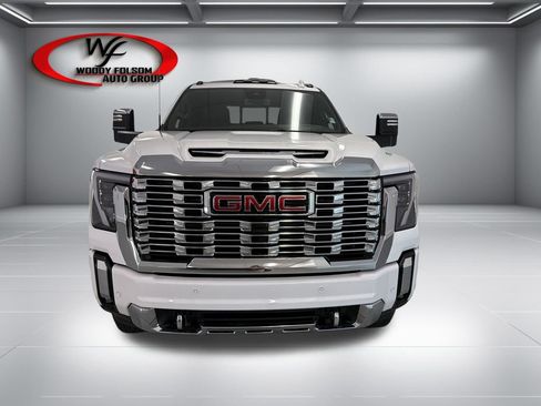 New 2026 GMC Sierra 2500 Denali AWD/4WD image 2
