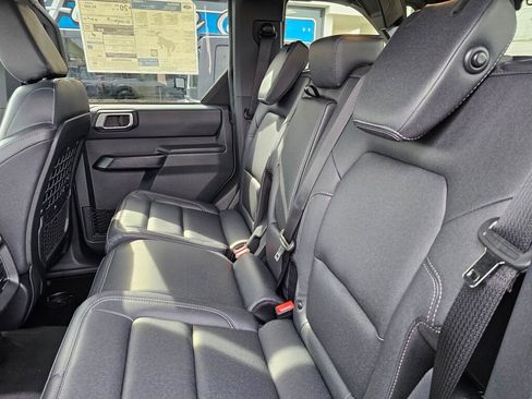 New 2026 Ford Bronco Big Bend w/ Black Diamond Package AWD/4WD image 10