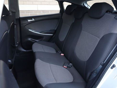 Used 2013 Hyundai Accent GS FWD image 20