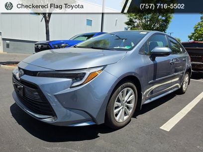 Used 2025 Toyota Corolla LE w/ LE Premium Package