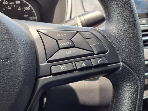 Used 2025 Nissan Altima 2.5 S FWD image 24