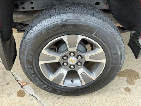 Used 2017 Chevrolet Colorado Z71 RWD image 24