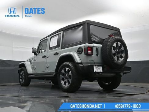 Used 2023 Jeep Wrangler Unlimited Sahara w/ Cold Weather Group AWD/4WD image 44
