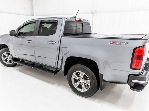 Used 2019 Chevrolet Colorado Z71 AWD/4WD image 4