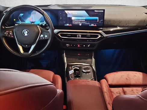 Used 2023 BMW i4 eDrive35 w/ Premium Package RWD image 15