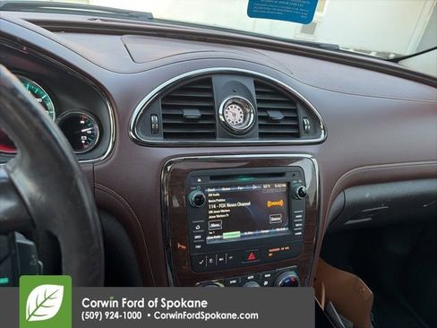 Used 2013 Buick Enclave Leather image 11