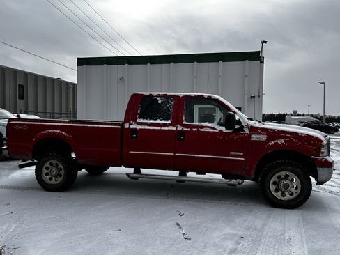Used 2006 Ford F350 XLT image 5
