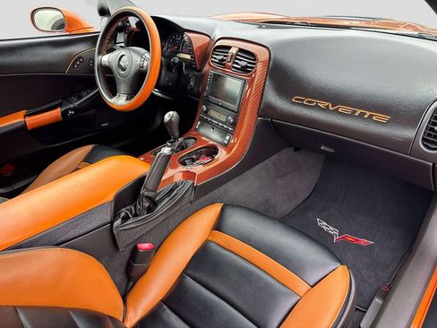 Used 2007 Chevrolet Corvette Convertible w/ Preferred Equipment Group RWD image 16