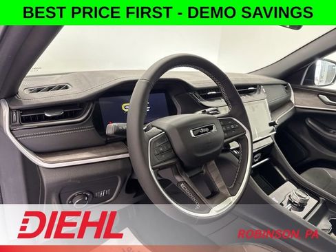 New 2026 Jeep Grand Cherokee Altitude AWD/4WD image 21