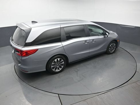 Used 2024 Honda Odyssey EX-L image 44