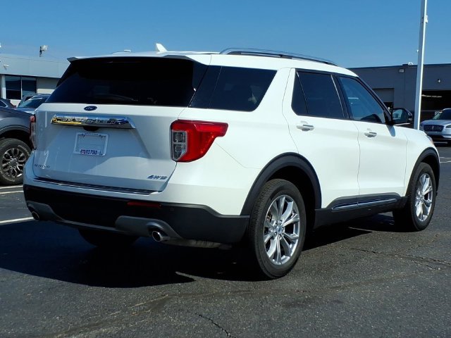 Used 2023 Ford Explorer Limited w/ Limited Technology Package AWD/4WD image 8