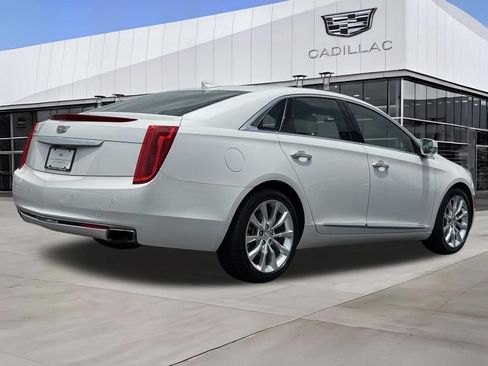 Used 2016 Cadillac XTS Luxury w/ Driver Awareness Package FWD image 8