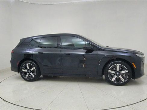 Used 2026 BMW iX xDrive45 image 59