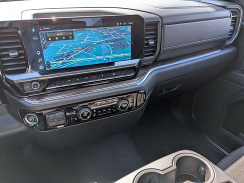 Used 2025 Chevrolet Silverado 1500 LT RWD image 22