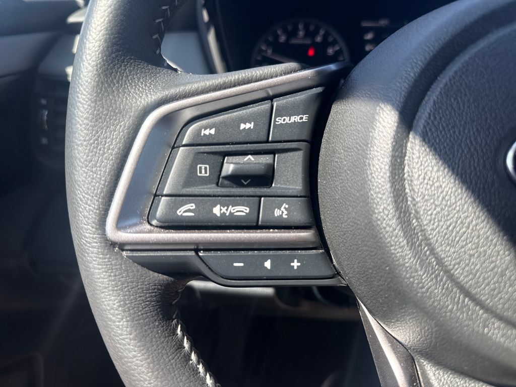Used 2025 Subaru Outback Premium AWD/4WD image 15