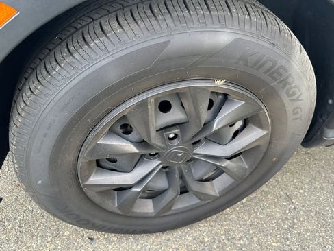 Used 2024 Honda CR-V LX image 22