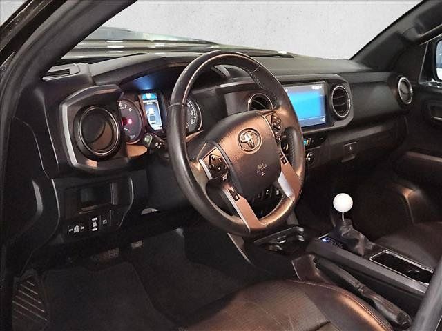 Used 2019 Toyota Tacoma TRD Pro AWD/4WD image 8