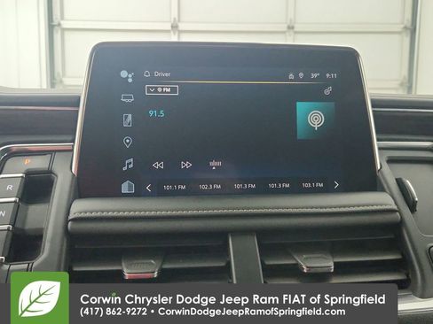 Used 2023 Chevrolet Suburban Premier image 24