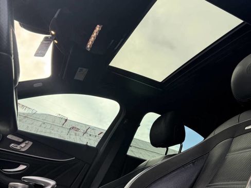 Used 2018 Mercedes-Benz E 63 AMG S image 16