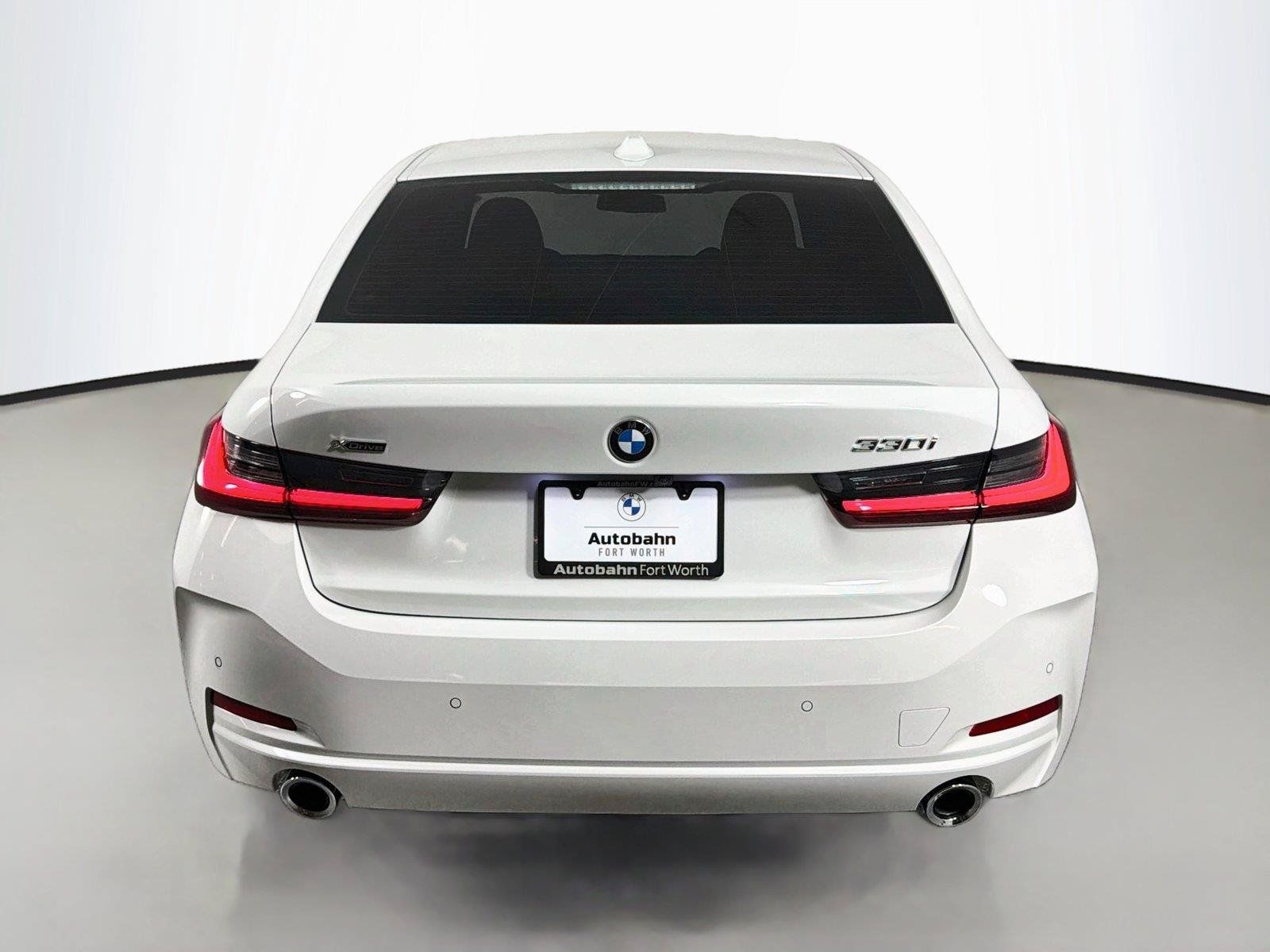 New 2026 BMW 330i xDrive Sedan w/ Premium Package AWD/4WD image 6