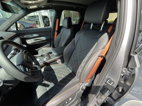 Used 2026 Genesis GV70 3.5T Sport Prestige image 13