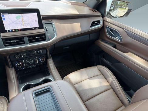 Certified 2021 Chevrolet Tahoe High Country AWD/4WD image 29