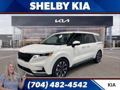 Used 2022 Kia Carnival EX