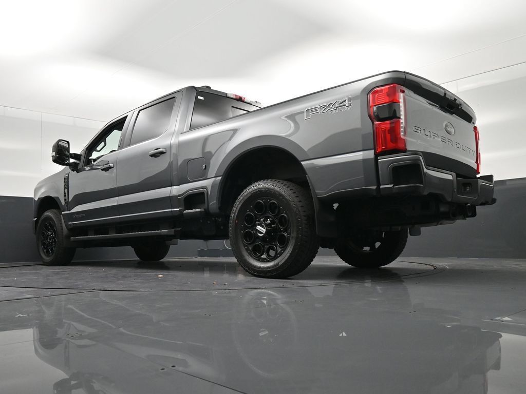 Used 2024 Ford F250 Lariat w/ Lariat Ultimate Package AWD/4WD image 28