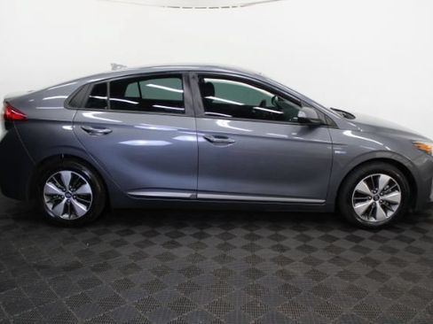 Used 2018 Hyundai Ioniq Plug-In Hybrid FWD image 5