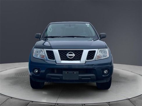 Used 2021 Nissan Frontier SV image 8