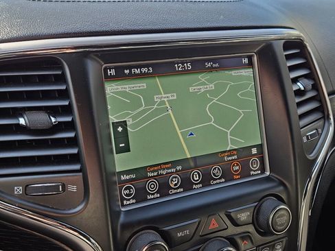 Used 2018 Jeep Grand Cherokee High Altitude image 5