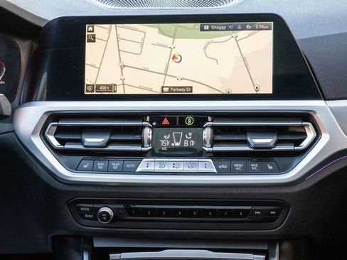 Used 2019 BMW 330i xDrive Sedan w/ Convenience Package image 17