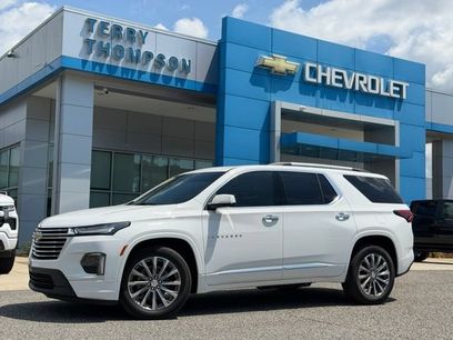 Used 2022 Chevrolet Traverse Premier