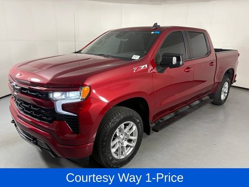 Used 2023 Chevrolet Silverado 1500 RST w/ Convenience Package II AWD/4WD image 5