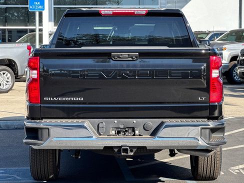 New 2026 Chevrolet Silverado 1500 LT image 4