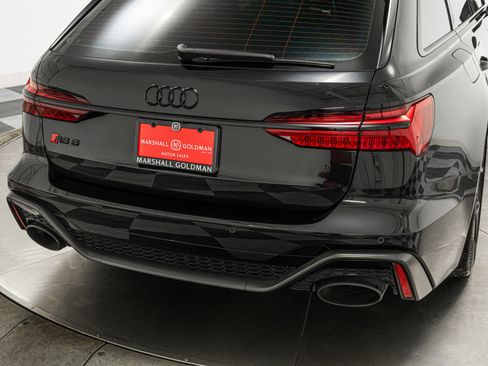 Used 2025 Audi RS 6 performance image 35