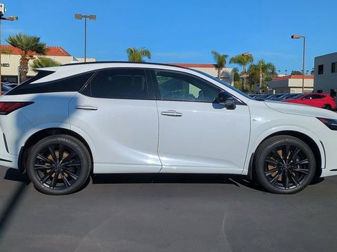 Used 2024 Lexus RX 500h F Sport w/ Convenience Package image 4