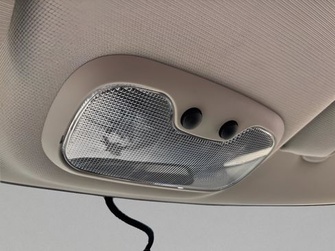 Used 2016 Jeep Patriot Sport w/ Power Value Group image 23