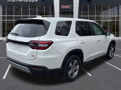 Used 2023 Honda Pilot EX-L image 4