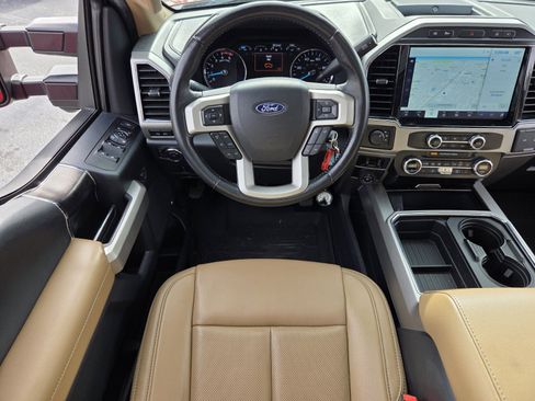 Used 2022 Ford F250 Lariat w/ Lariat Value Package image 12