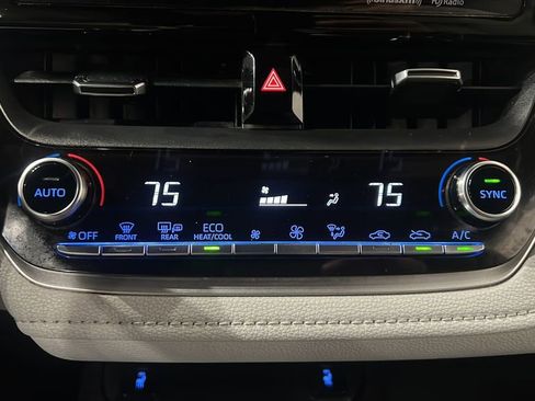 Used 2019 Toyota Corolla XSE w/ Carpet Mat Package image 28