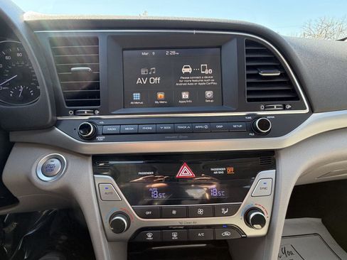 Used 2018 Hyundai Elantra Value Edition image 16