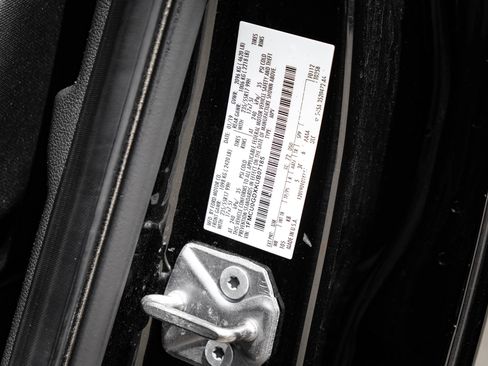 Used 2019 Ford Escape SE image 56