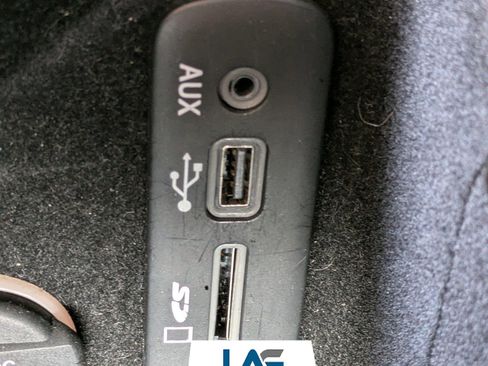 Used 2015 Dodge Challenger R/T w/ Quick Order Package 22B R/T image 24