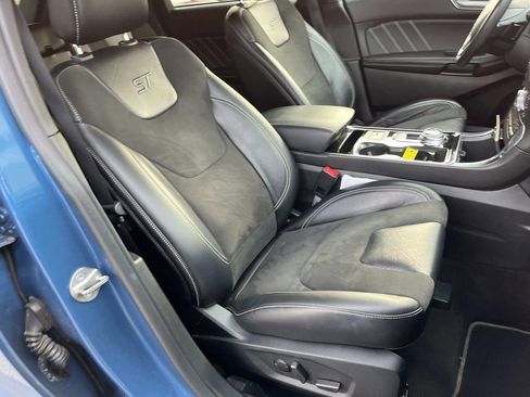 Used 2020 Ford Edge ST w/ Equipment Group 401A image 22