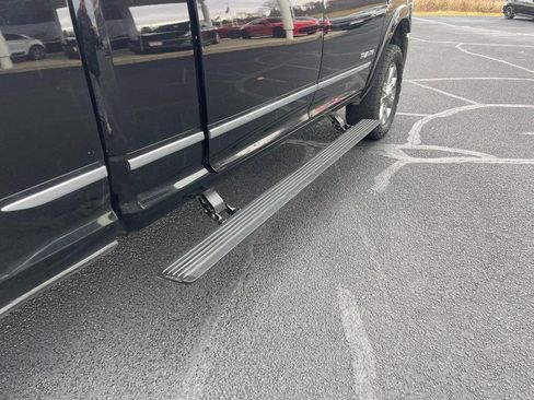 Used 2021 RAM 2500 Limited image 6