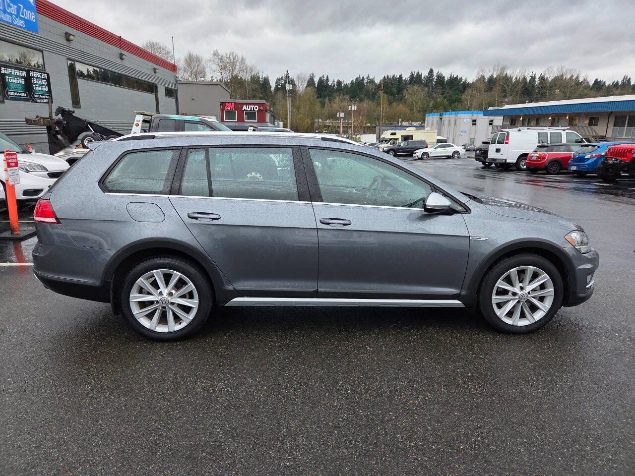 Used 2018 Volkswagen Golf Alltrack SE AWD/4WD image 8